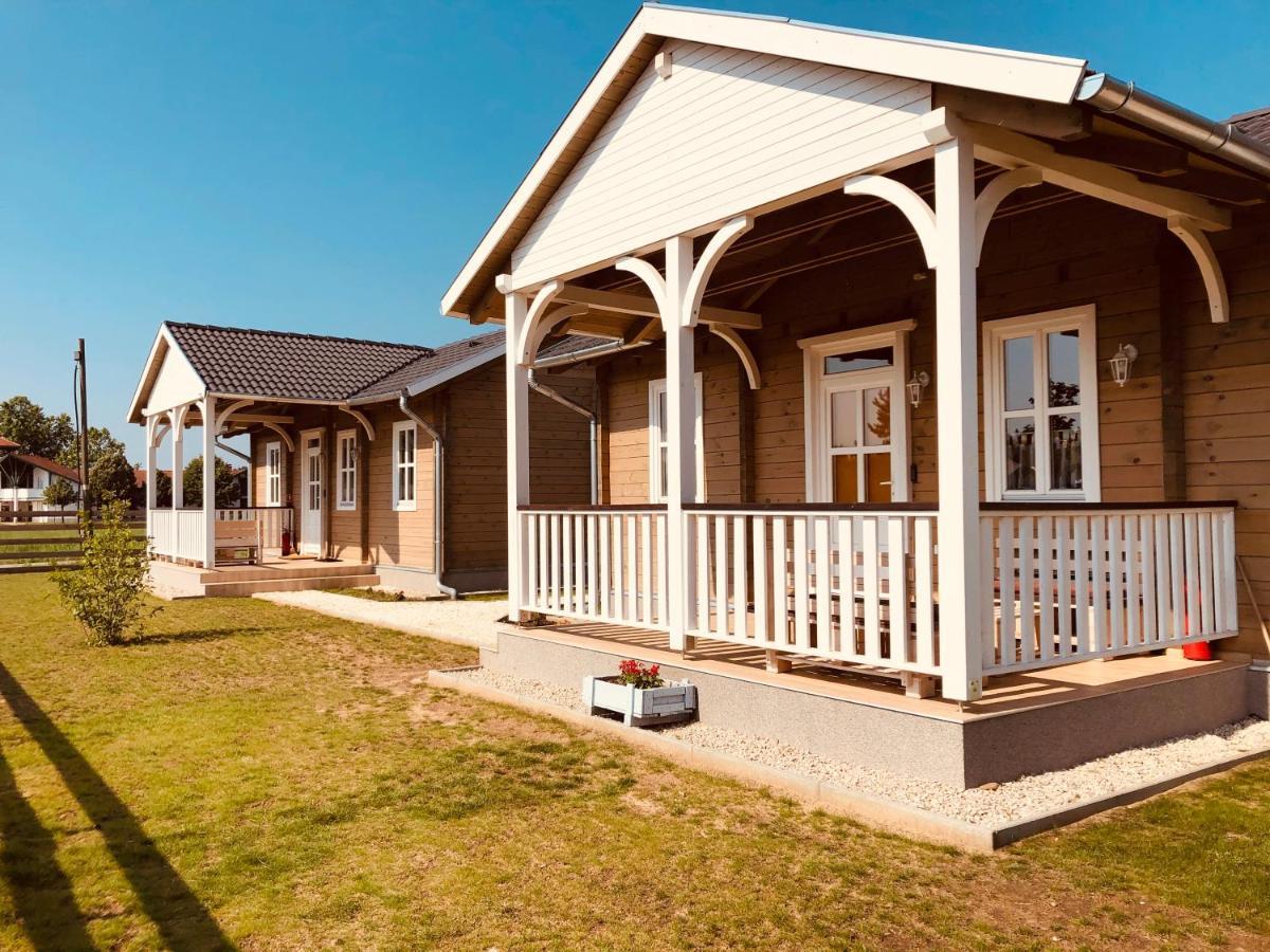 Club Thermal Village Cegléd Esterno foto